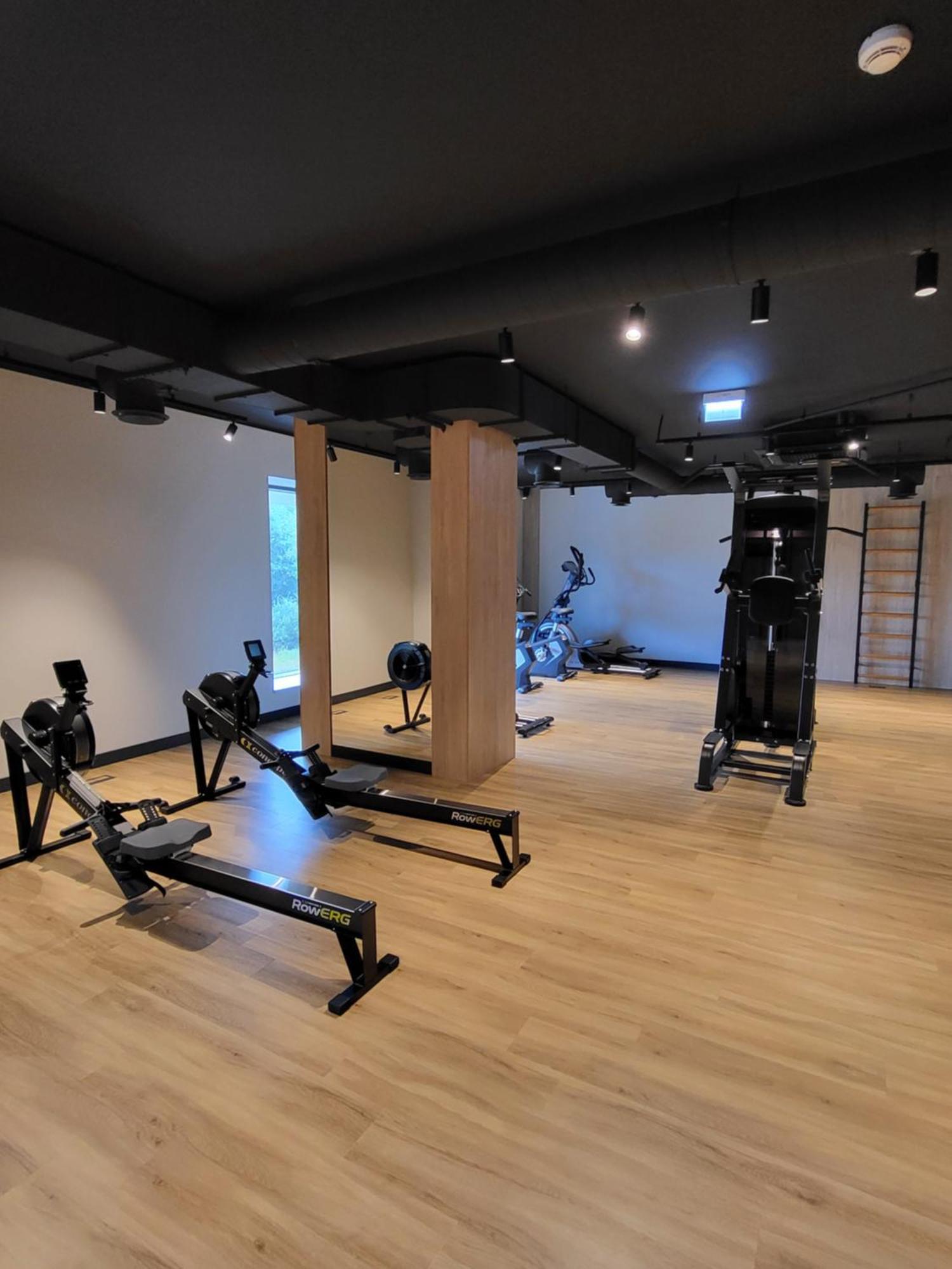 Apartment Bright & Modern With Parking Near Arena By Renters Gdansk