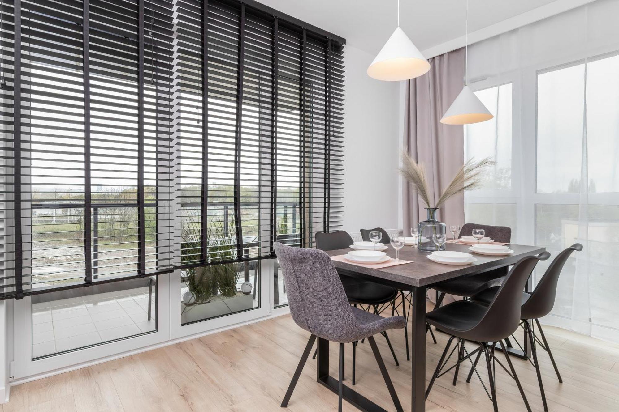 Bright & Modern With Parking Near Arena By Renters Apartment Gdansk